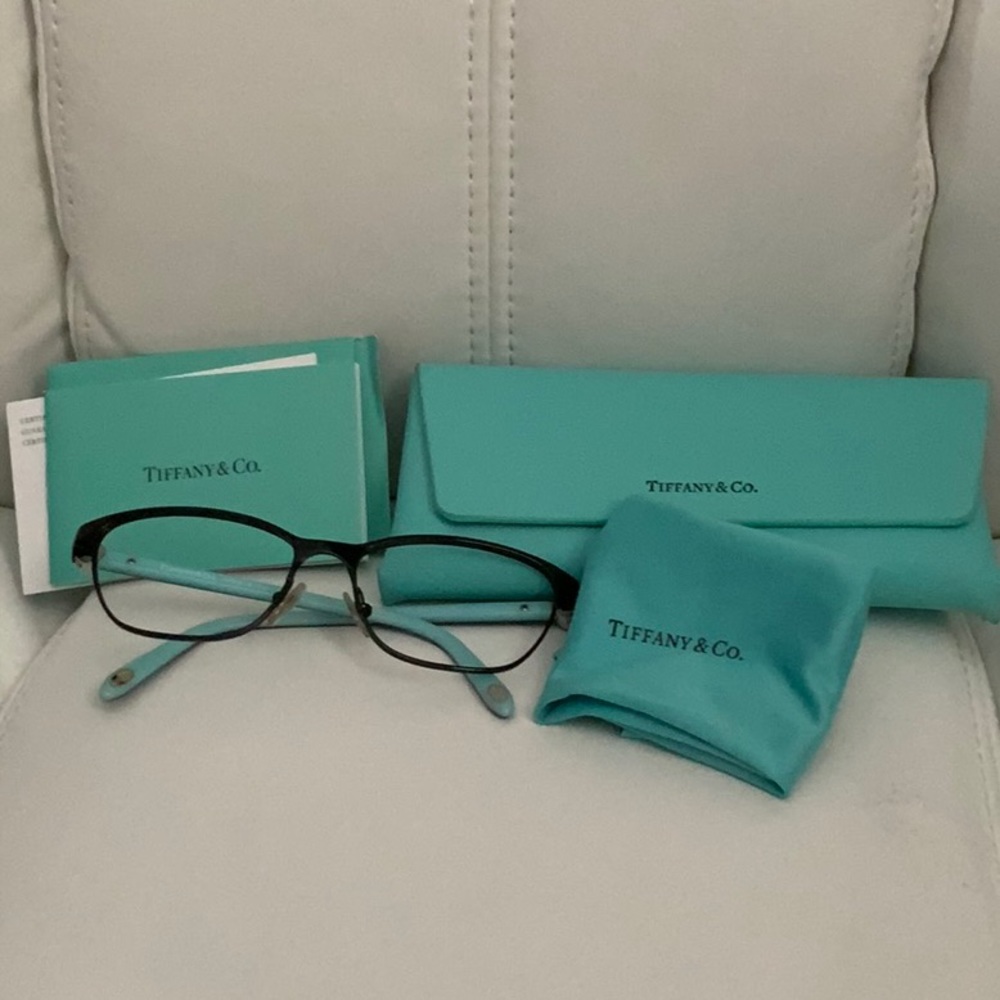 Tiffany frames with case & accessories